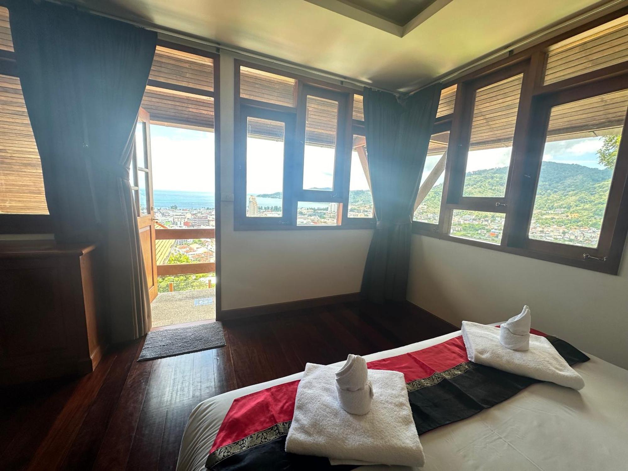 Moon Talay View Villa Patong
